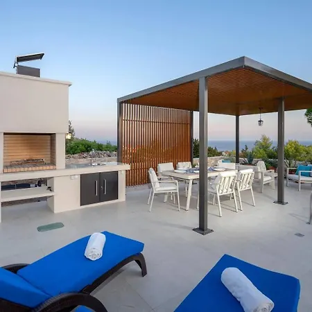 Сasa de vacaciones House With A Swimming Pool Hvar - 22428 Hvar Town